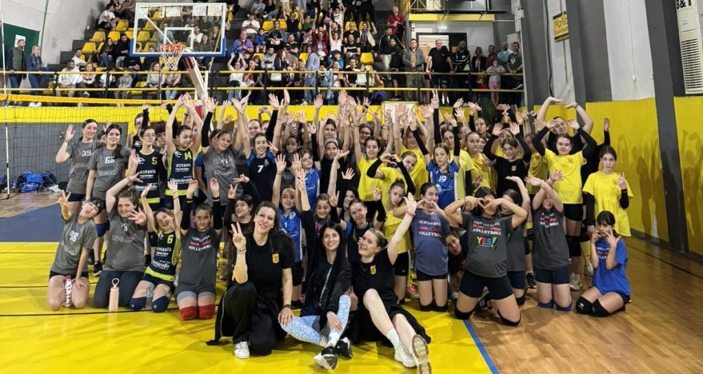 Ακαδημία βόλεϊ: Πλούσιες εμπειρίες από το φιλικό με τον Ναύαρχο Βότση (pics)