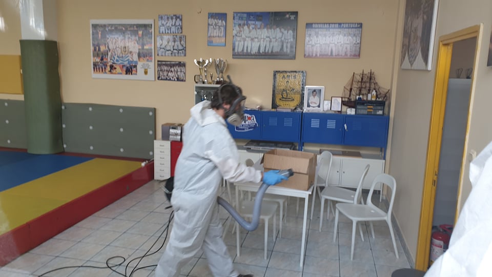 Ολική απολύμανση στους χώρους και τα γήπεδα του Α.Σ. ΑΡΗΣ (photos)