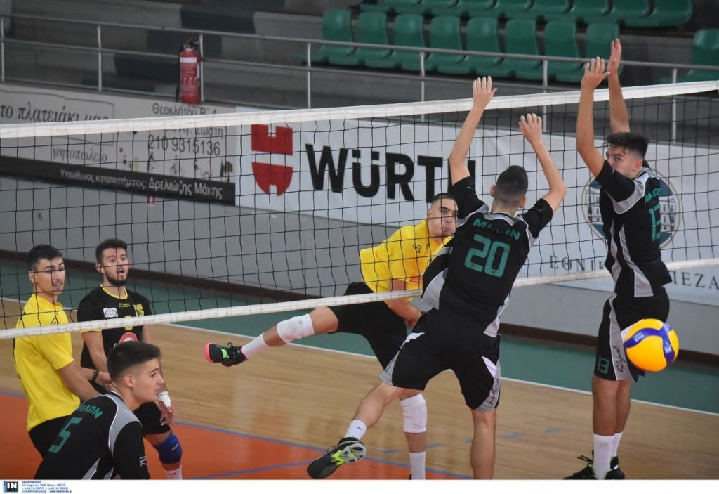 Βόλεϊ Εφήβων: Η αντεπίθεση δεν ολοκληρώθηκε (photostory)