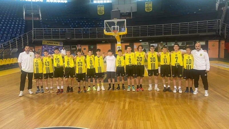 No More War: Η Ακαδημία Μπάσκετ του ΑΡΗ «αγκάλιασε» τον Τιμοθέι