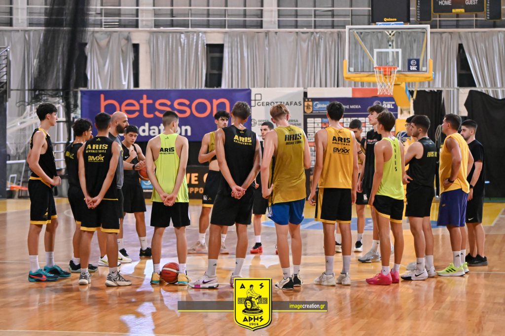 Rising Stars: Ξεκίνημα με νίκη για τον ΑΡΗ στα προκριματικά