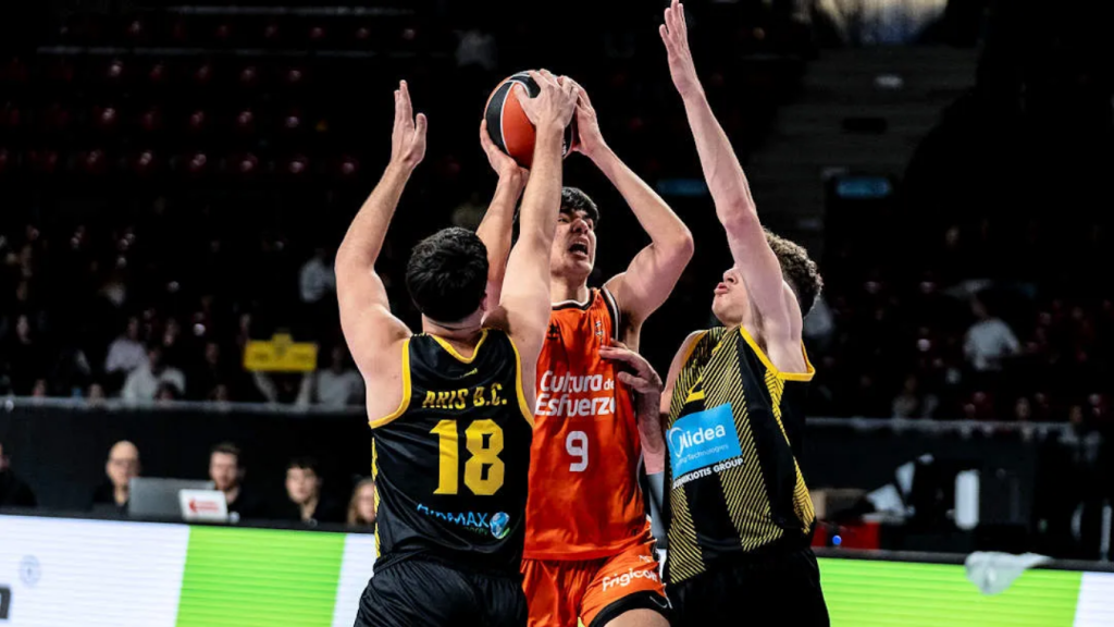 Ήττα του ΑΡΗ από τη Βαλένθια στην πρεμιέρα του Adidas NextGen EuroLeague