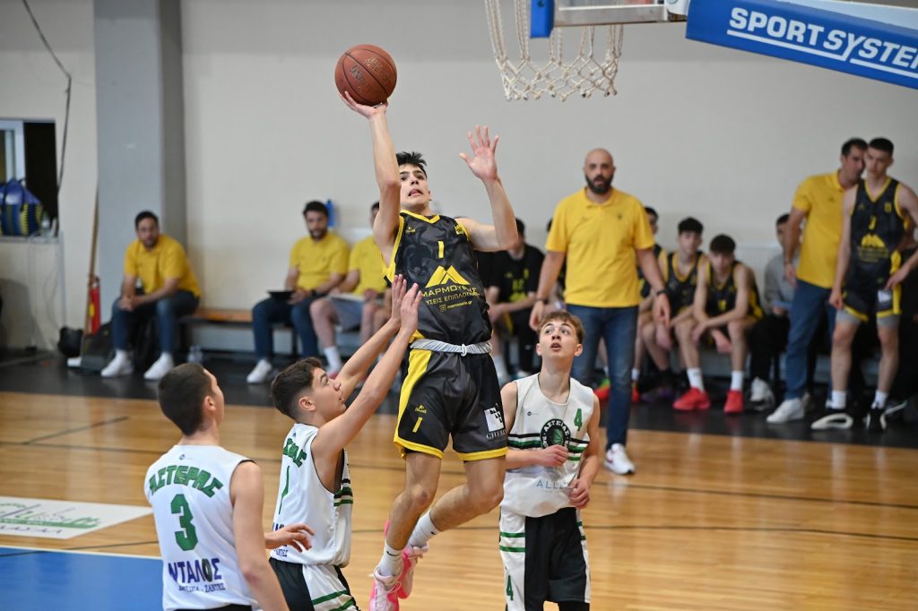 Μπάσκετ Παίδων: Άνετα στα ημιτελικά του Final 8 ο ΑΡΗΣ