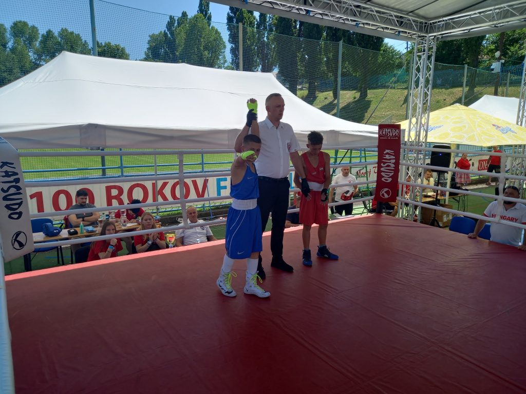 Πυγμαχία: Τέσσερις προκρίσεις σε τελικούς