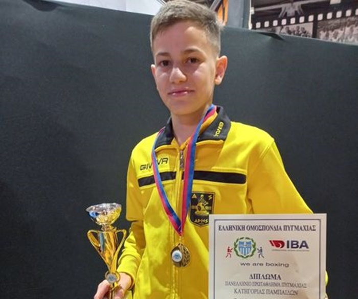 Πυγμαχία: Στη Βουλγαρία για προετοιμασία ο Πέτρος Κωνσταντινούδης