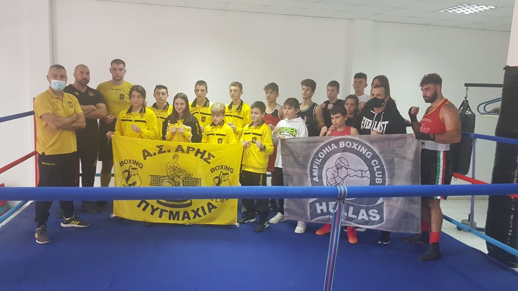 Πυγμαχία: Με επιτυχία οι αγώνες σε Αμφιλοχία και Πάτρα (pics)