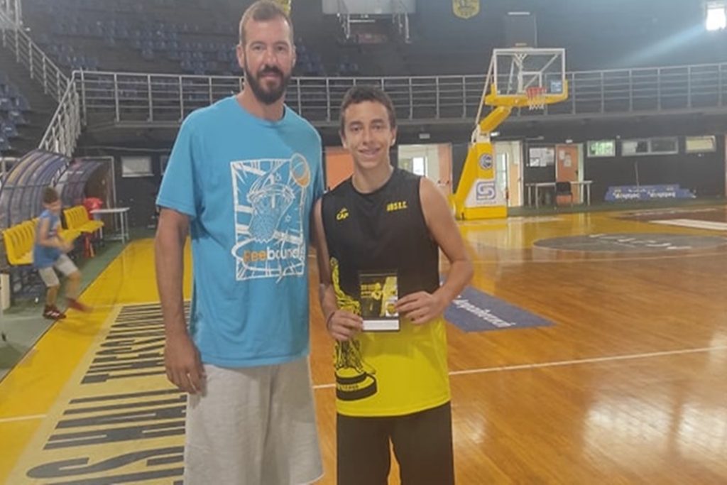 Ακαδημία Μπάσκετ: Ο Δημήτρης Χαριτόπουλος στο Camp του ΑΡΗ (pics)