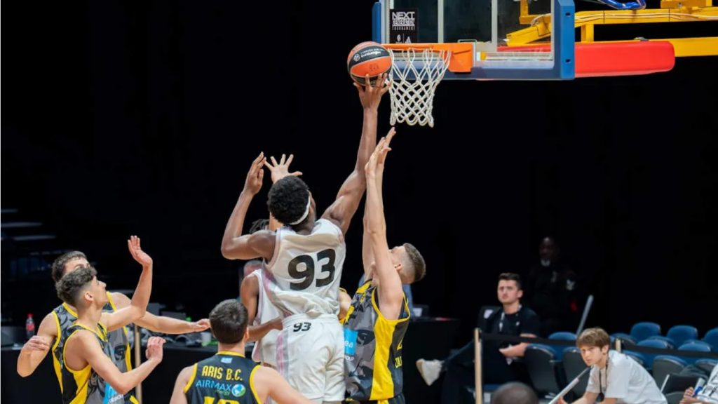 Λύγισε από τη Βιλερμπάν ο ΑΡΗΣ