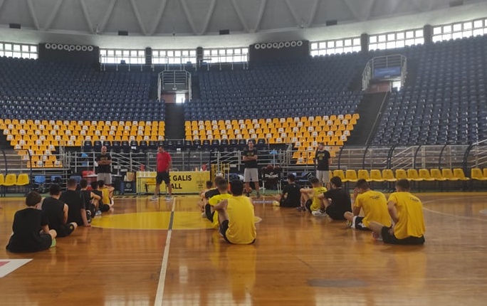 Ακαδημία Μπάσκετ: Ο Σάββας Καμπερίδης στο Camp του ΑΡΗ (pics)