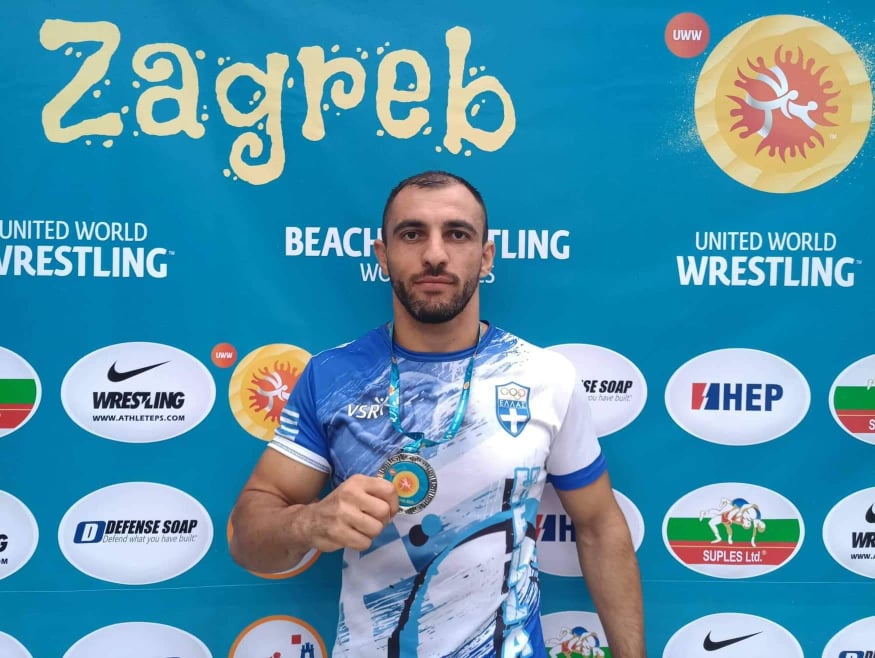 Ο Α.Σ. ΑΡΗΣ βραβεύει τον Γιώργο Κουλουχίδη