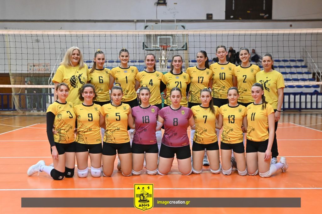 Βόλεϊ Νεανίδων: «Λύγισε» στο τάι-μπρέικ