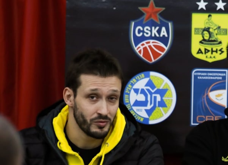 Μπάσκετ: Ανανέωση της συνεργασίας με Αχιλλέα Παπαδημητρίου