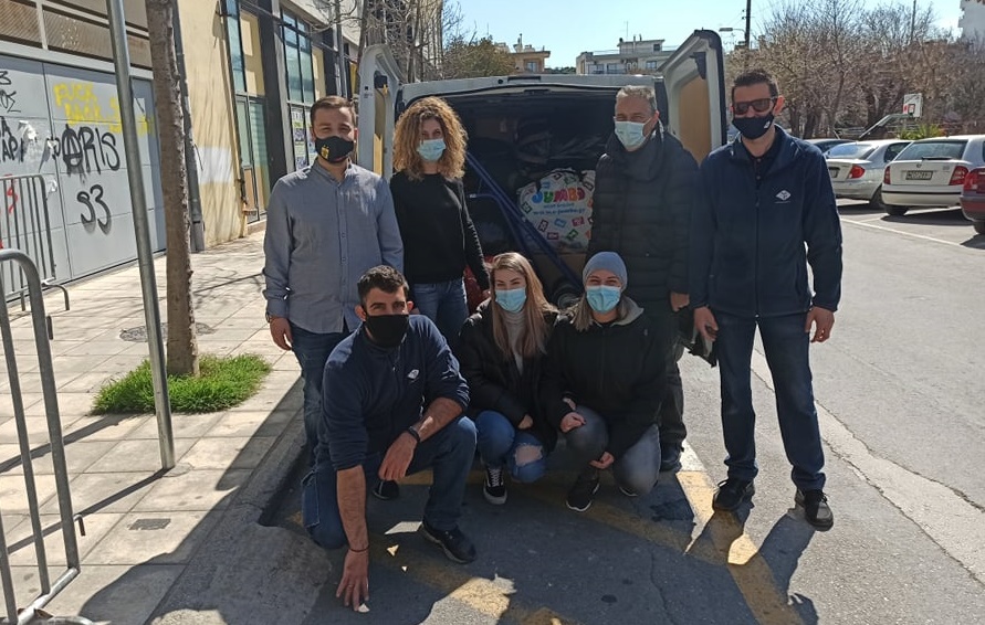 Μία χείρα βοηθείας και ένα μεγάλο «ευχαριστώ»