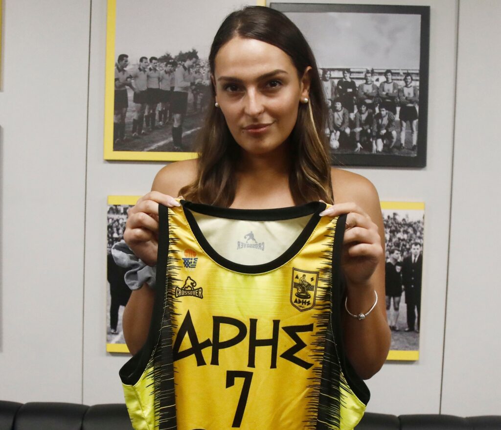 Μπάσκετ Γυναικών: Επέστρεψε στον ΑΡΗ η Βιβή Ιγγλέζου