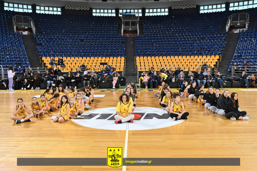 Μπάσκετ Γυναικών: Η κοπή της πίτας του ΑΡΗ (photostory)