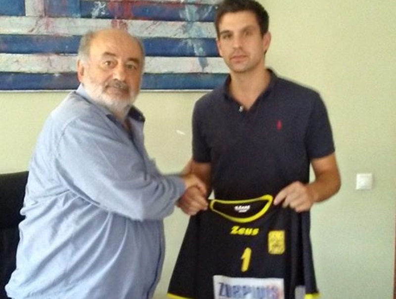 Βόλεϊ Ανδρών: Στον ΑΡΗ ο Φίλιππος Μάντζιος