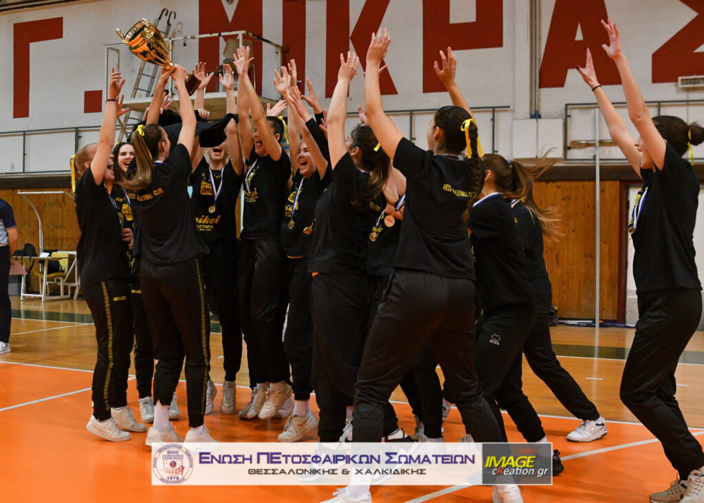 Βόλεϊ Νεανίδων: «Αφιερώνουμε το πρωτάθλημα στον Άλκη Καμπανό»